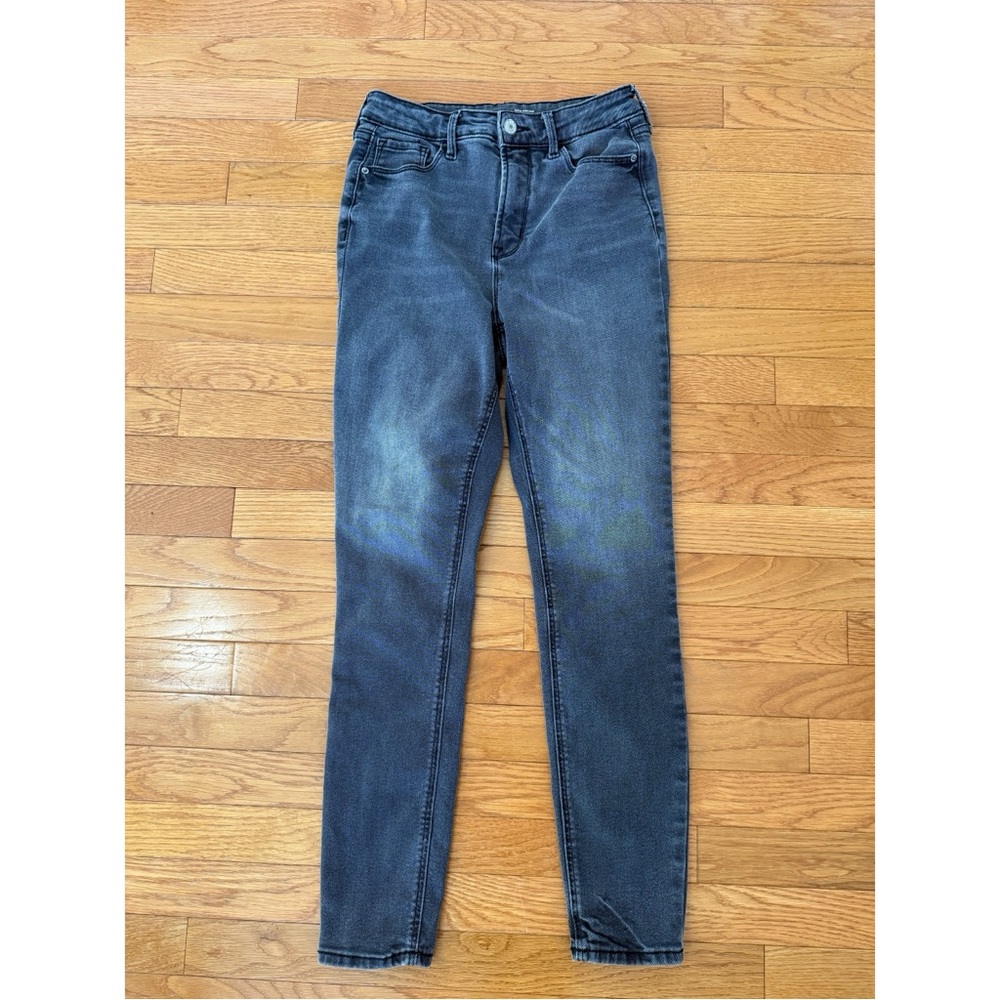 Old Navy Gray Extra High-Rise Rockstar Super Skinny Jeans